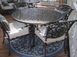 cast aluminum patio furniture